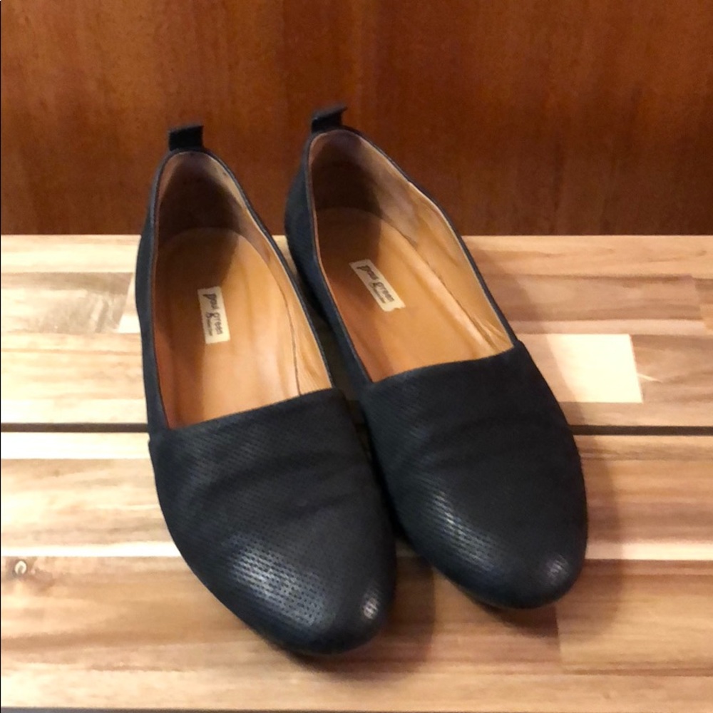 Paul Green Flats